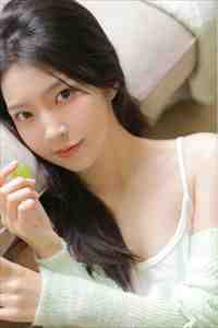 【热文】《离婚夜，首富老公吻我到失控》江意潼 蒋南洲