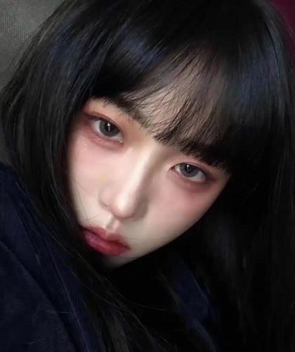 《兄妹》作者：宝妻