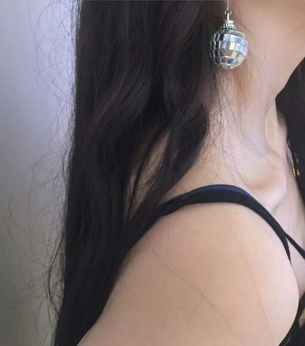 【付费短篇】君向潇湘我向秦作者：匿名