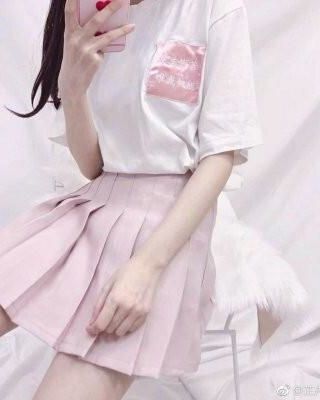 【红袖热文】《玩弄禁欲男主后，我被掐腰强宠了》温聆