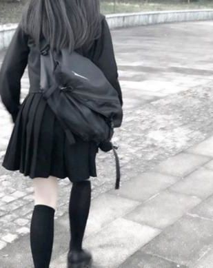 在他股掌之上by烟C风絮梅子雨54