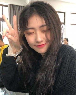 《谈恋爱不如学习[系统]》作者：半夏凉凉