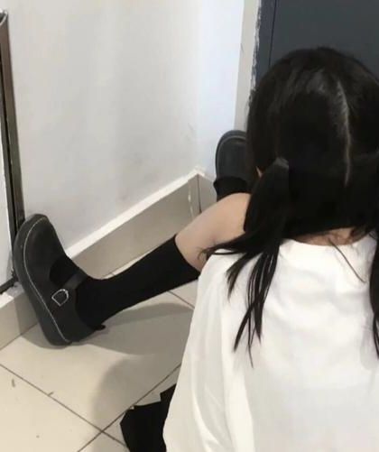明月照我GL 作者：咩萝
